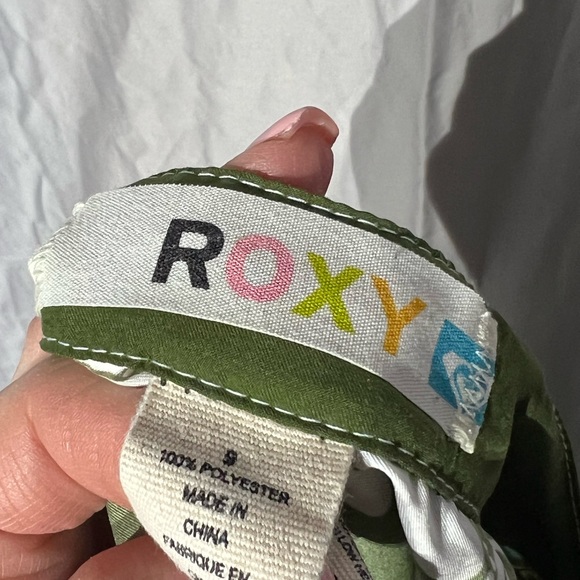 Roxy board shorts - Picture 3 of 4